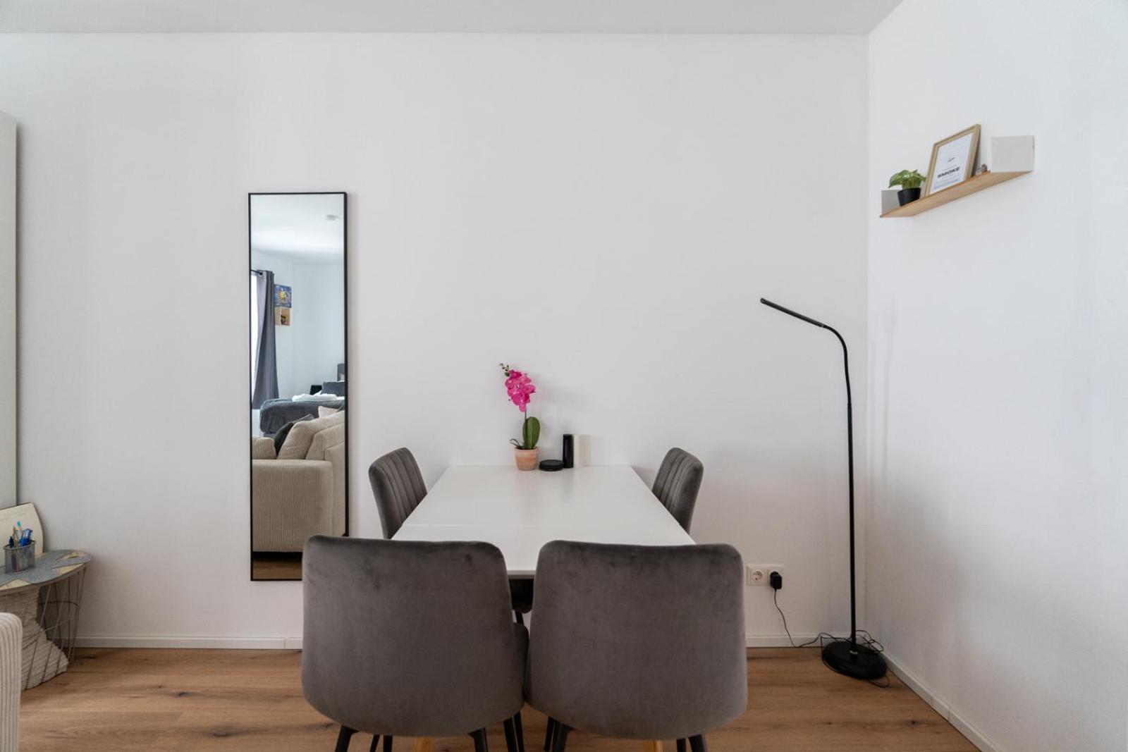 Wachau Oasis - Elegance With A Private Terrace Apartment Mautern Exterior photo